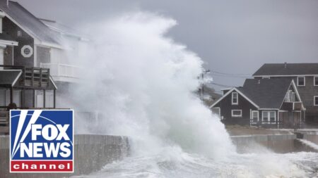 Nor’easter BATTERS East Coast with flooding, travel chaos