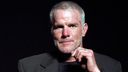 NFL legend Brett Favre laments amount of ‘hate’ during election cycle: ‘It’s certainly sad to see’