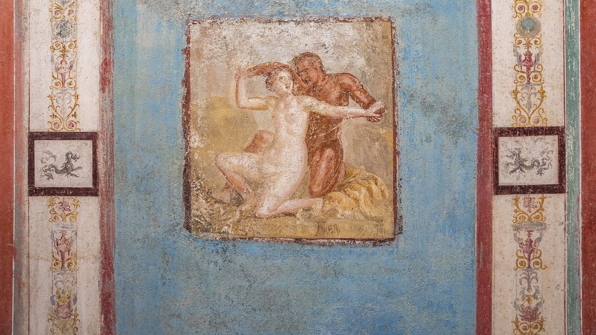 Researchers at Ancient Pompeii site in Italy uncover tiny house with exquisite frescoes