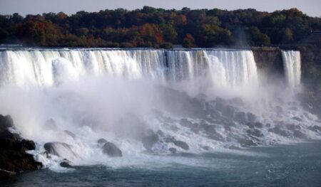 New York mom and two young kids — including 5-month old baby — dead after jumping off Niagara Falls