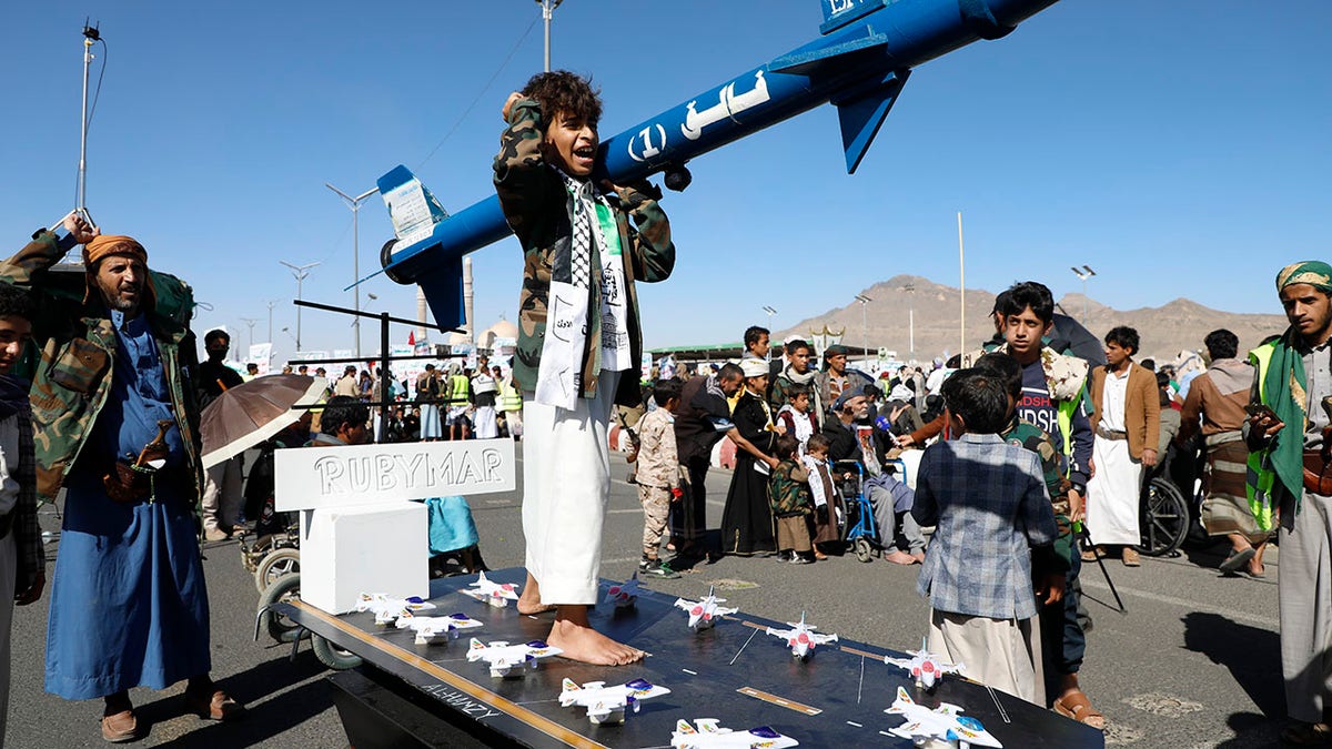 Houthi supporters rally in Yemen