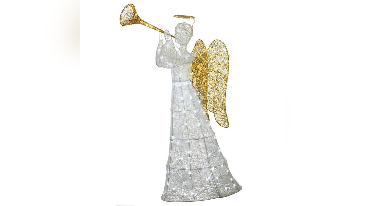 This beautiful angel will be the centerpiece of your decorations.