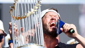 Clayton Kershaw, who couldn’t celebrate 2020 World Series, riles up Dodgers fans with epic speech