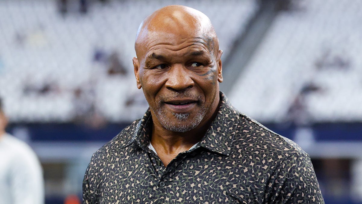 Mike Tyson at AT&T