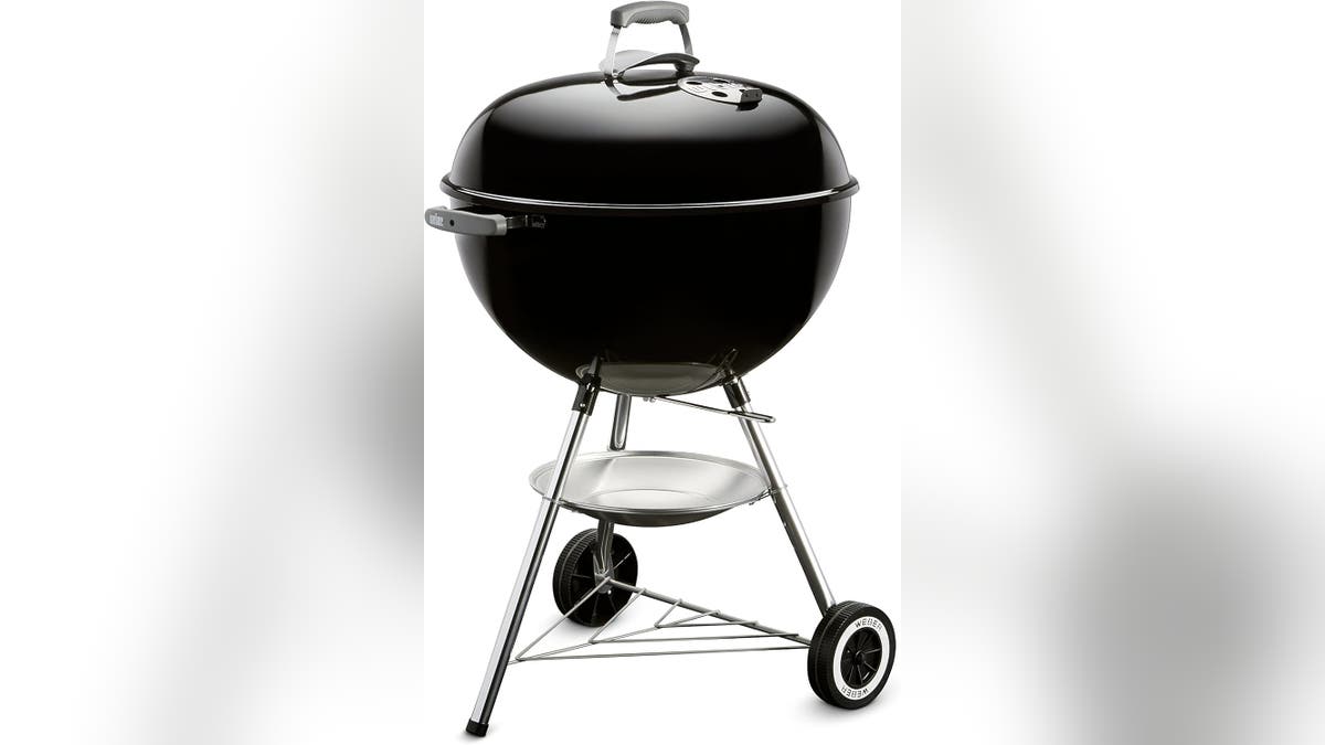 A charcoal grill is easy to use and cooks delicious foods. 