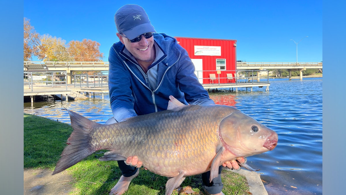 Art Weston pending smallmouth buffalo fish record