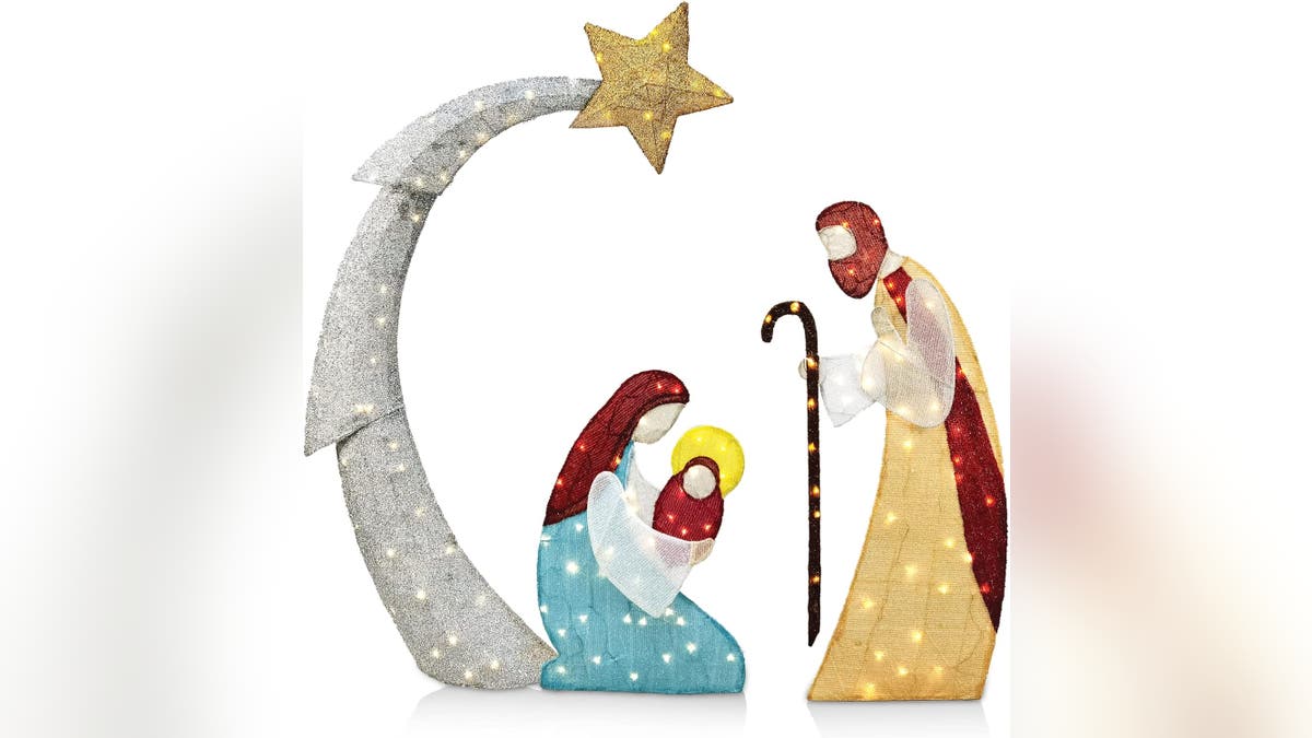 This Nativity yard light is easy to set up.