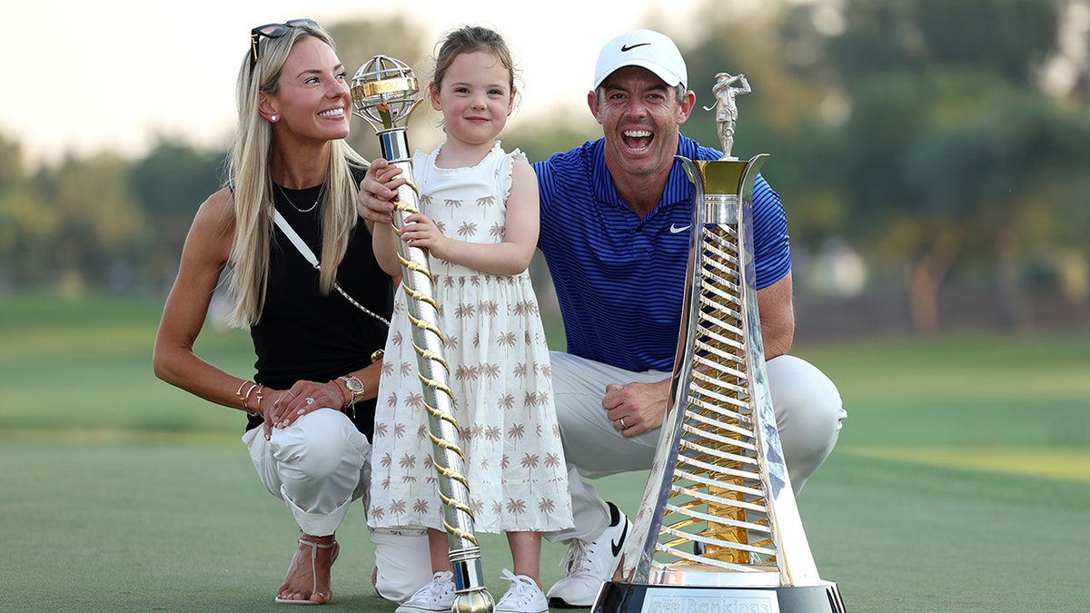 Rory McIlroy celebrates win with family