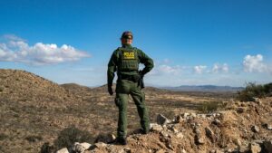 Mexican cartels targeting Border Patrol agents with kamikaze drones, explosives amid Trump crackdown: report