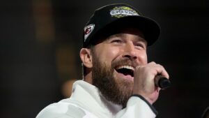 Trump’s Super Bowl LIX visit would be ‘great honor,’ Chiefs star Travis Kelce says