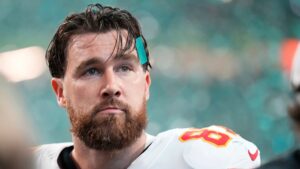 Chiefs’ Travis Kelce walks off field downcast after Super Bowl LIX loss in possible final game