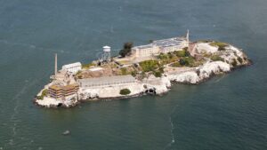 Pro boxing match could take place at Alcatraz this summer: report