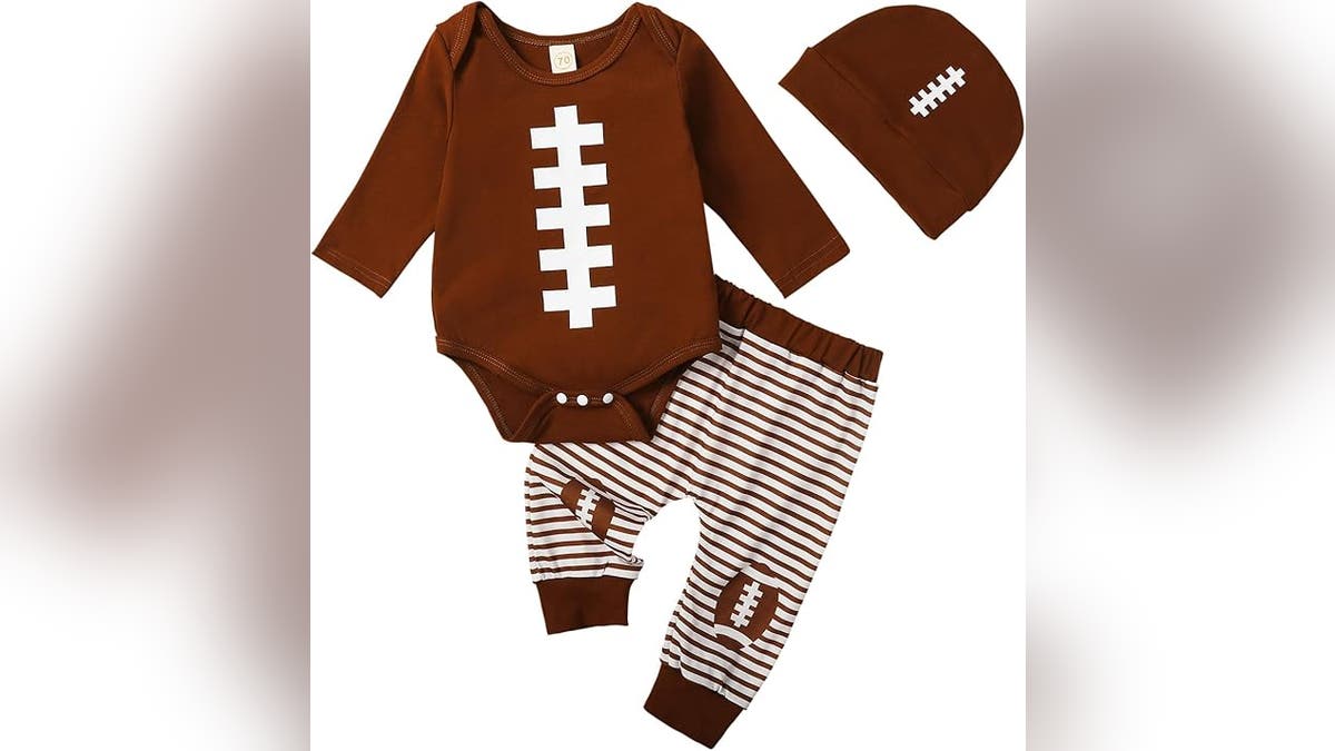 Turn your baby into an adorable football with this onesie set. 