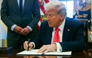 Trump signs executive order to make healthcare prices ‘transparent’