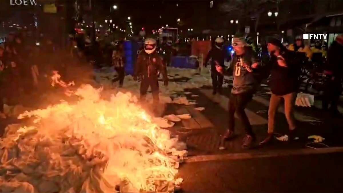 Fire in Philadelphia after Super Bowl