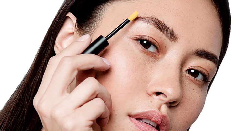 This Overnight Serum Helps Brows Look ‘Fuller’ Within Weeks