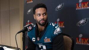 Darius Slay’s wife shares heartbreaking message after Eagles cut him to save money for free agency