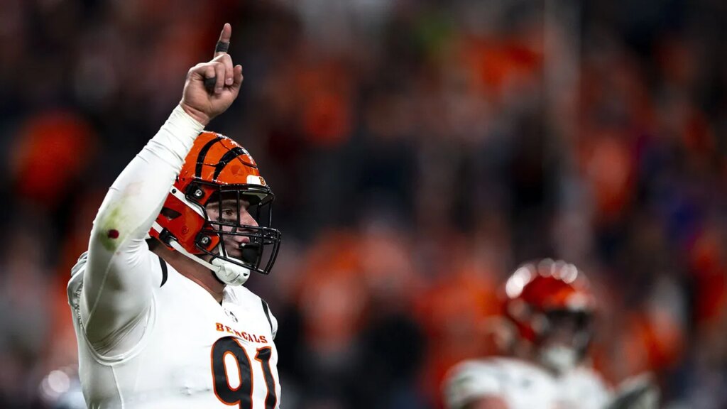 Bengals’ depleted defense could take major hit after they give sack leader permission to seek trade: report