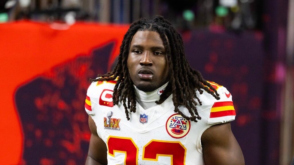 Chiefs ink star linebacker Nick Bolton to 3-year extension before hitting free agency: report