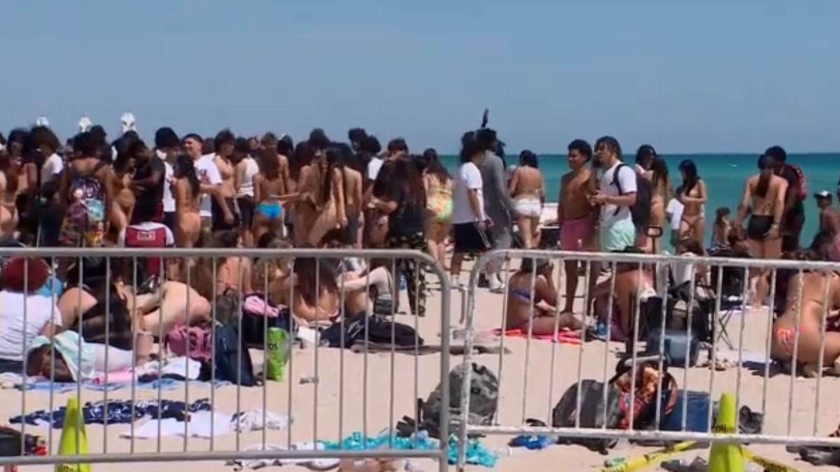 Sunny Isles police disperse a large spring-break gathering on Friday