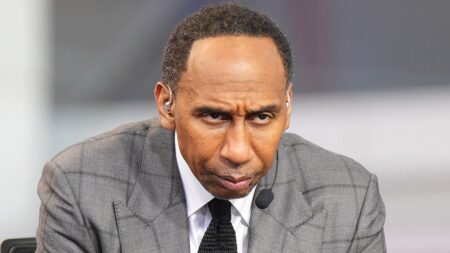ESPN’s Stephen A Smith levels up LeBron James feud; pundit talks Kobe Bryant, Dwyane Wade HOF ceremony
