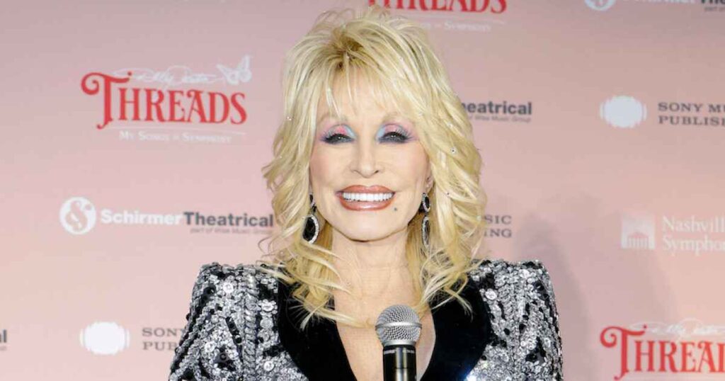 Dolly Parton Has ‘Not Stopped Crying’ Over Carl Dean Tribute: ‘The Emotion Was Beyond Words’