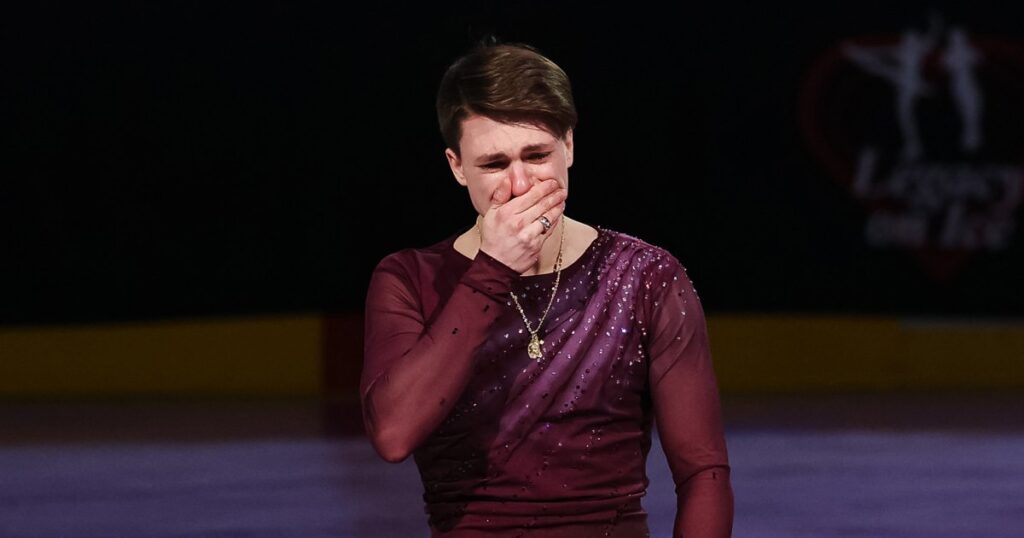 Figure Skater Who Lost Both Parents in DC Plane Crash Breaks Down After Emotional Tribute Routine