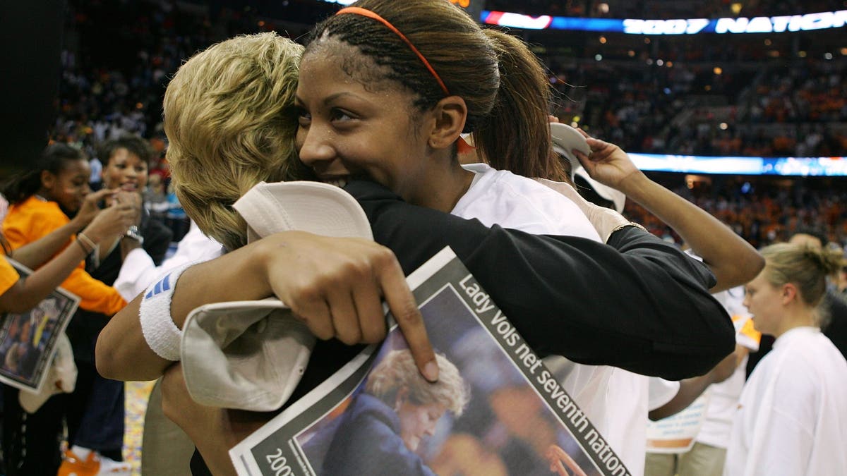 Candace Parker hugs Pat Summitt