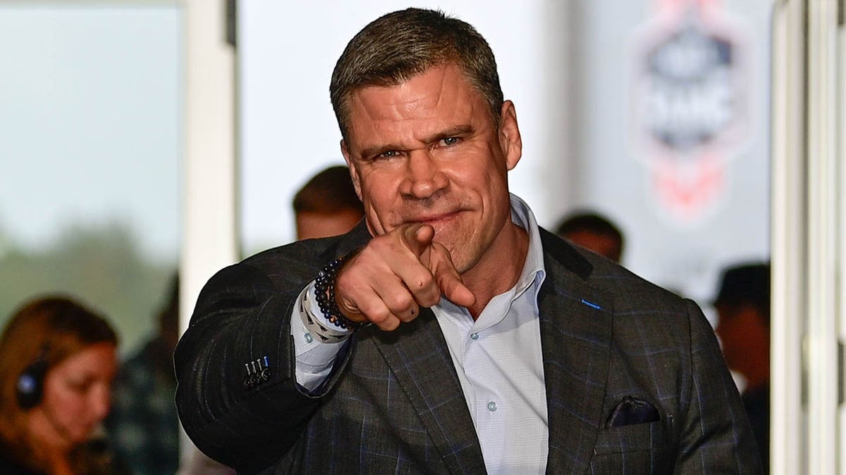 Ted Johnson at the Patriots Hall of Fame