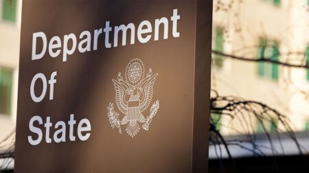 Former State Department analyst pleads guilty to embezzling more than 0K