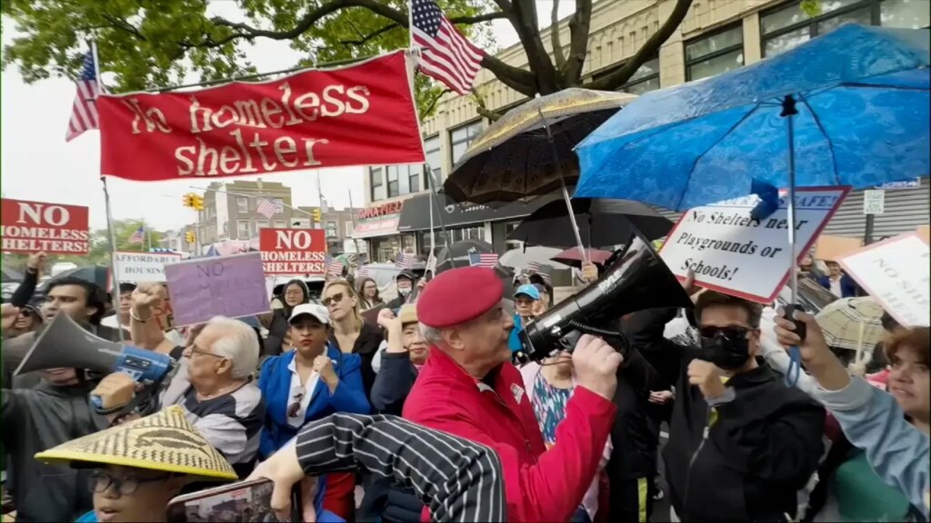 Dem city uses ‘bait-and-switch’ tactic to approve homeless shelter, locals erupt
