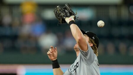 White Sox do best Little League impressions to lose in another miserable way