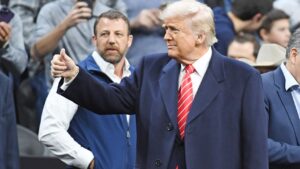 Trump confirms major trade deal with key American ally and more top headlines