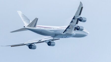 Trump clarifies ownership of aircraft in defense of Qatar’s gift