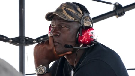 Michael Jordan should give fans ‘behind the curtain’ insight on NBA coverage, longtime broadcaster says