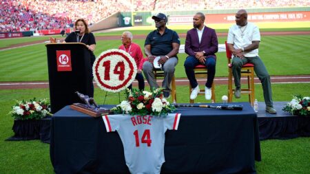 Longtime Reds announcer slams MLB for ‘wrong’ timing on Pete Rose Hall of Fame eligibility