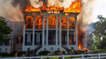America’s largest remaining antebellum mansion burns down in devastating fire
