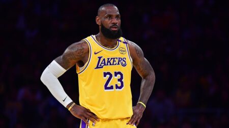 Michael Jordan’s agent accuses LeBron James of cherry-picking teams to win championships