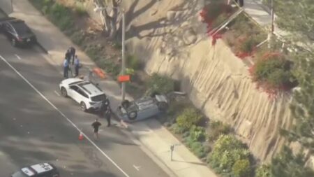 Father dies in tragic accident while teaching teen daughter to drive
