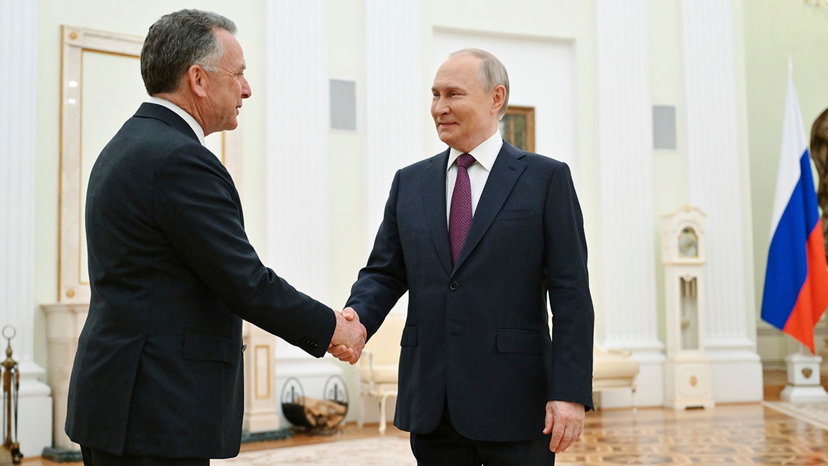 Steve Witkoff shakes Vladimir Putin's hand