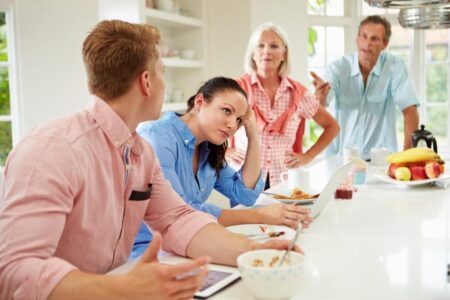 Dear Abby: My husband won’t stop my in-laws from trash-talking us