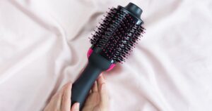 Don’t Want to Splurge on a Dyson? Shoppers Say This On-Sale Hair Drying Brush Is the Way to Go