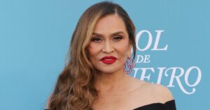 Tina Knowles Has Wardrobe Malfunction at Live Event But is Rescued by Keke Palmer