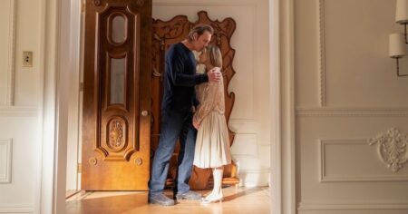 Carrie Bradshaw and Aidan Shaw’s Relationship Timeline: From ‘Sex and the City’ to ‘And Just Like That’