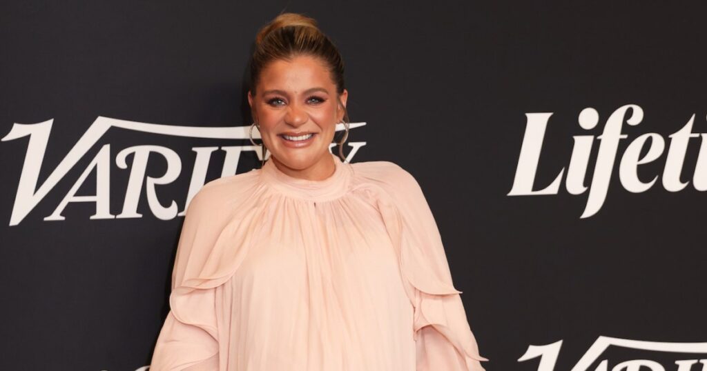 Lauren Alaina Says Pregnancy Made Her Feel More ‘Attached’ to Husband Cam Arnold (Exclusive)