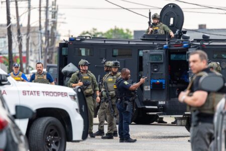 Man escapes Louisiana jail for 2nd time as separate manhunt for New Orleans inmates continues