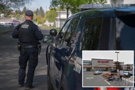 Madman wielding rifle-shaped bong inside grocery store parking lot locks down part of Oregon town: cops