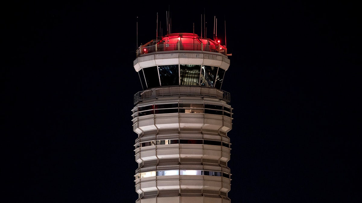 ATC Ronald Reagan National Airport