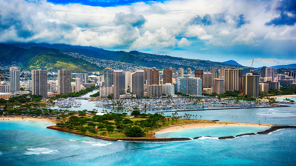 Honolulu skyline
