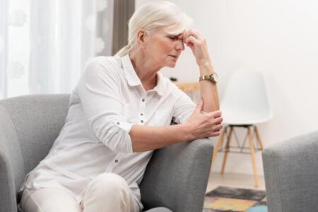Dear Abby: My sister may have dementia — should I take her keys?